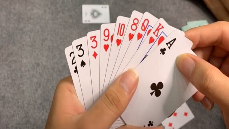 Ăn Cây Chốt Là Gì? Ý Nghĩa Và Chiến Thuật Với Lá Bài Chốt Trong Phỏm